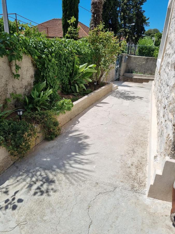 Apartmani Barbarosa Sveti Filip i Jakov Buitenkant foto