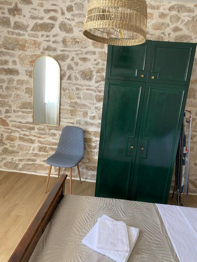 Apartmani Barbarosa Sveti Filip i Jakov Buitenkant foto